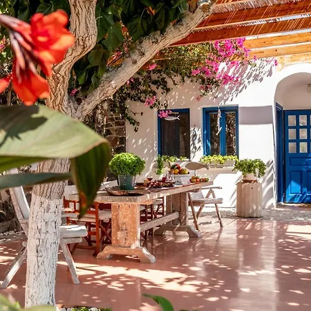 Santorini Mystique Garden Kamári