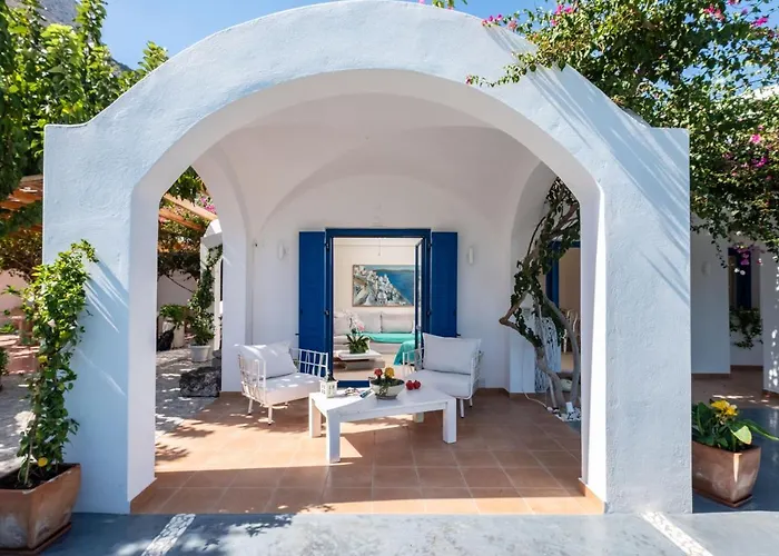 Santorini Mystique Garden